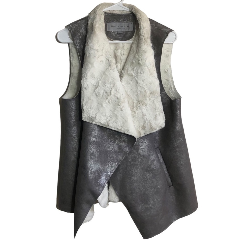 Marc New York Gray Metallic Faux Fur Lined Vest Size Large